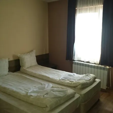 Хотел Zornitza